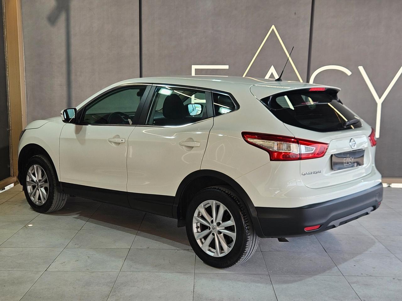 Nissan Qashqai 1.2 dig-t Visia 115cv