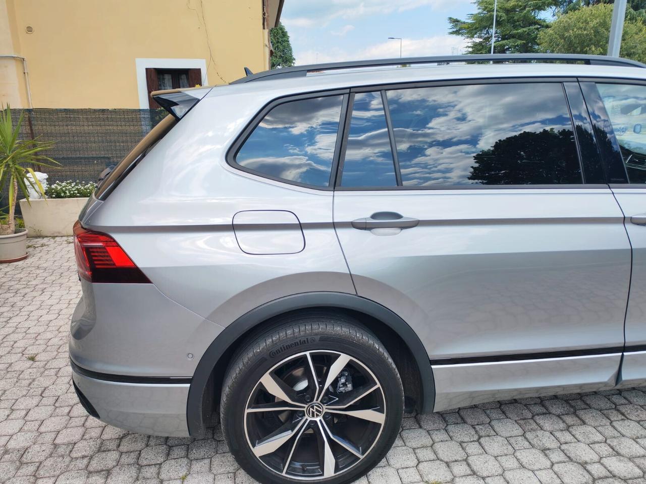 Volkswagen Tiguan Allspace 2.0 TDI SCR DSG 4MOTION Life