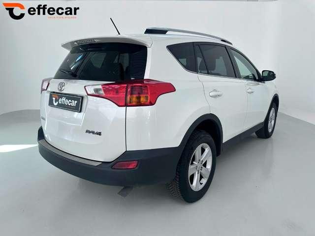 Toyota RAV 4 RAV4 2.0 D-4D 2WD Active