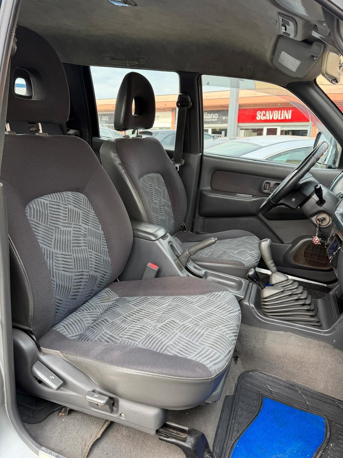 Mitsubishi L200 2.5 TDI 4WD Double Cab