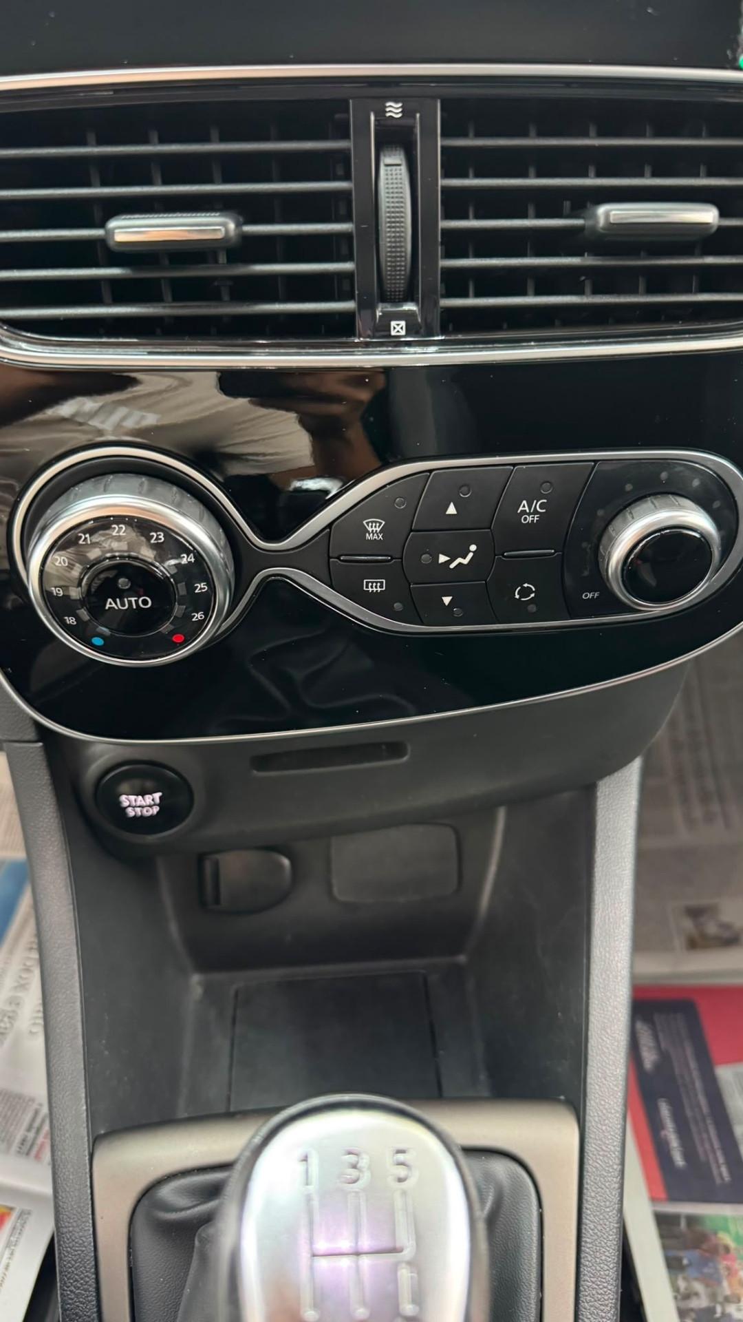 Renault Clio dCi 8V 90CV Start&Stop 5 porte Energy Intens