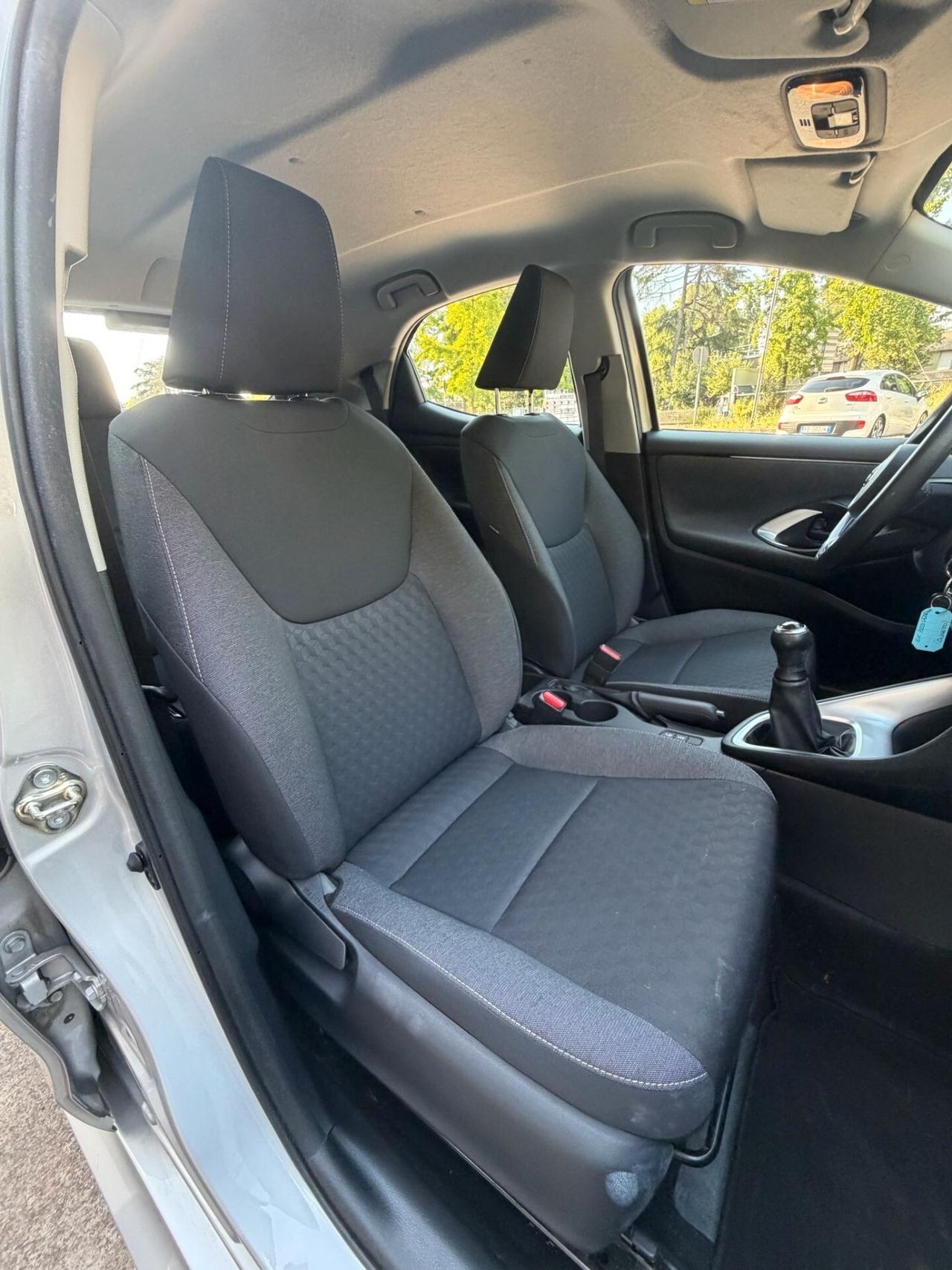 Toyota Yaris 1.0 5 porte Business