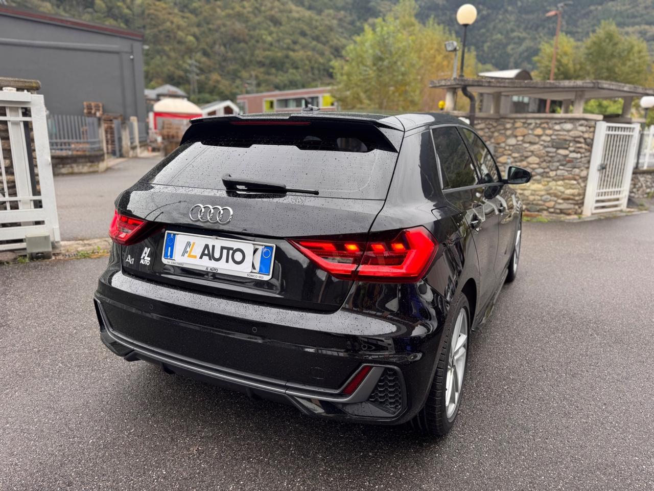 Audi A1 SPB 30 TFSI S tronic line edition