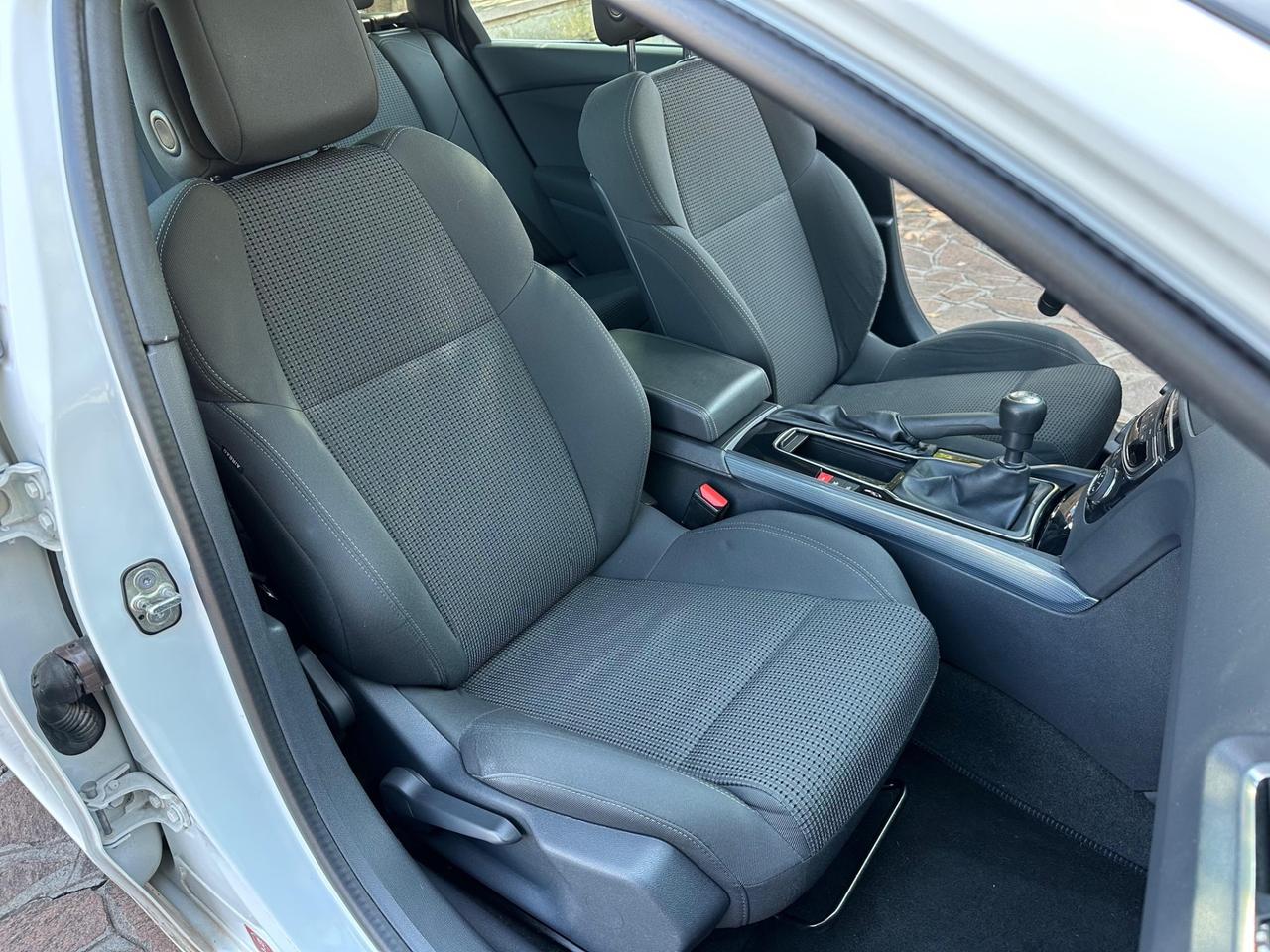 Peugeot 508 BlueHDi 120 S&S SW Business