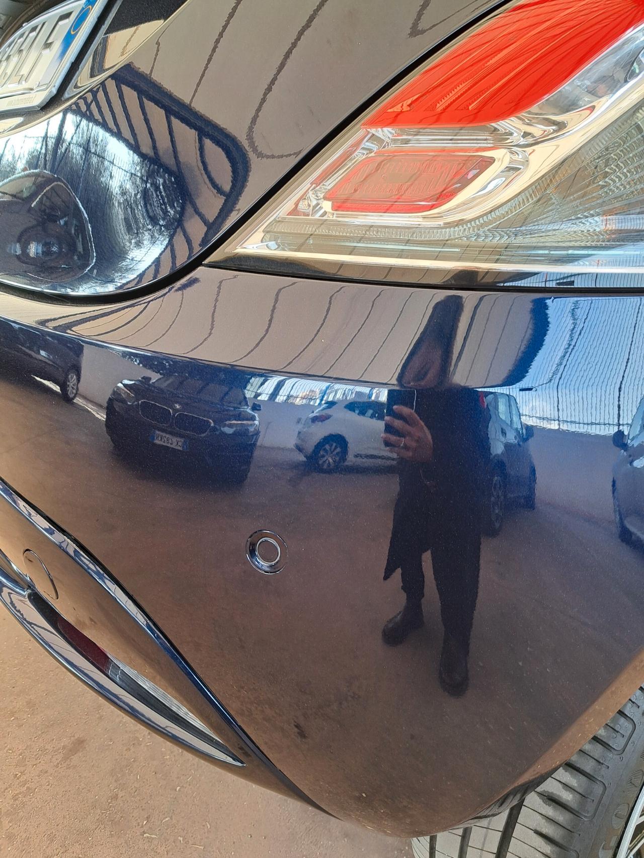 Lancia Ypsilon 1.0 FireFly 5 porte S&S Hybrid Ecochic Gold