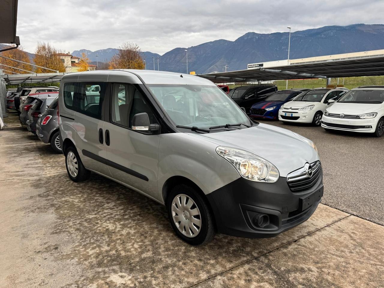 Opel Combo 1.4 95CV PC-TN Elective
