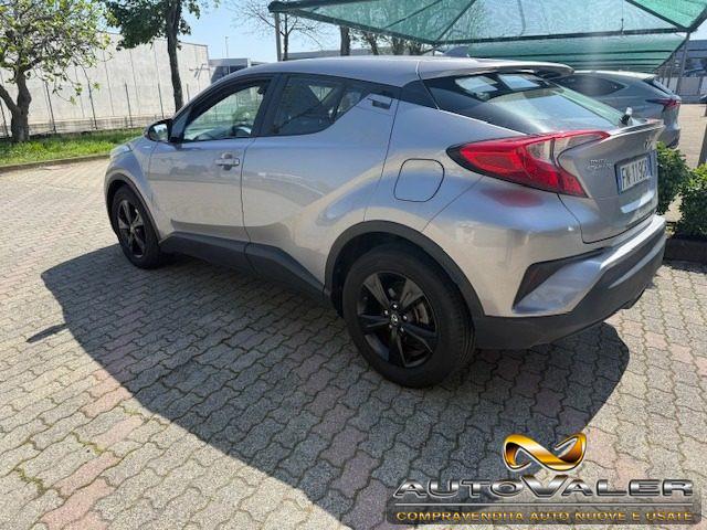 TOYOTA C-HR 1.8 Hybrid E-CVT Active