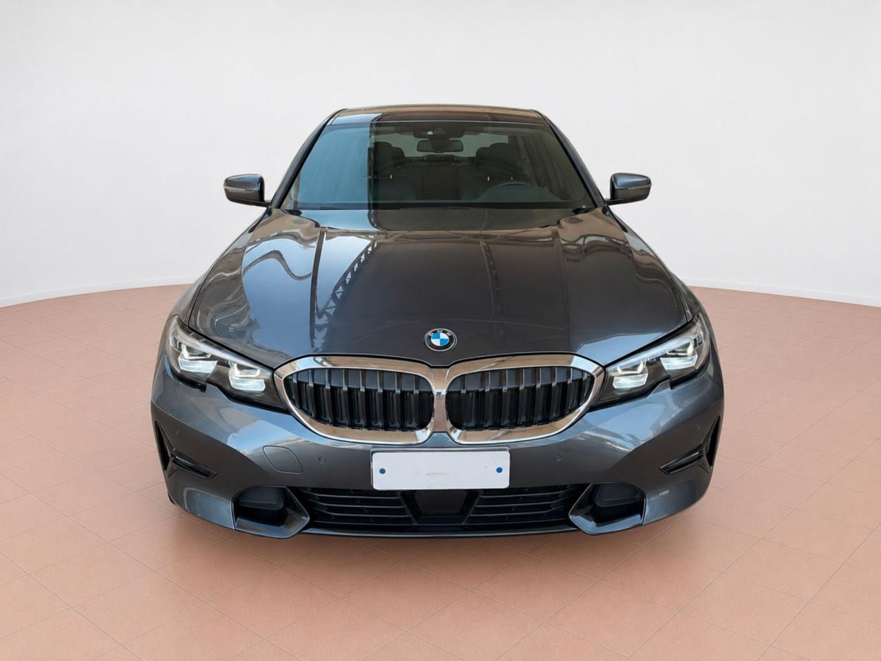 ---IN ARRIVO---Bmw 320 320d 48V xDrive Sport