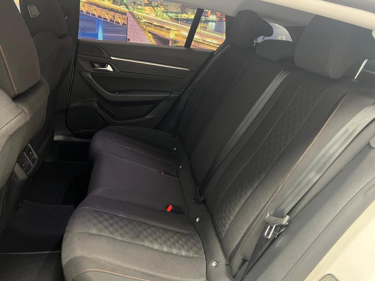 Peugeot 508 BlueHDi 130 Stop&Start EAT8 SW Allure