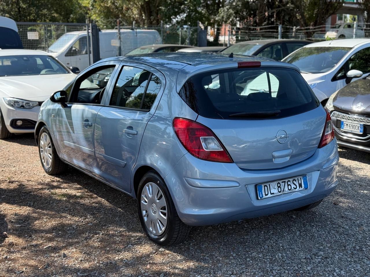 Opel Corsa 1.2 5 porte Easytronic Club