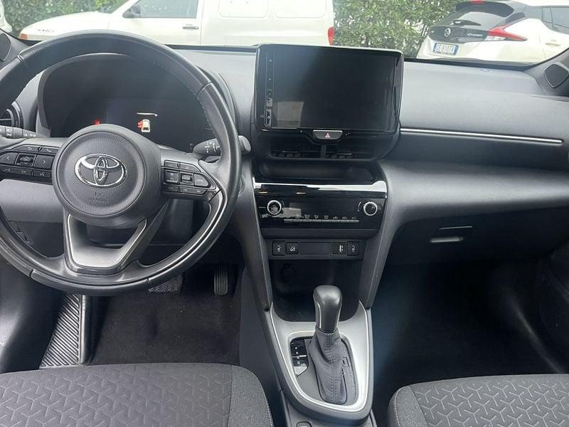 Toyota Yaris Cross 1.5 Hybrid 5p. E-CVT AWD-i Trend