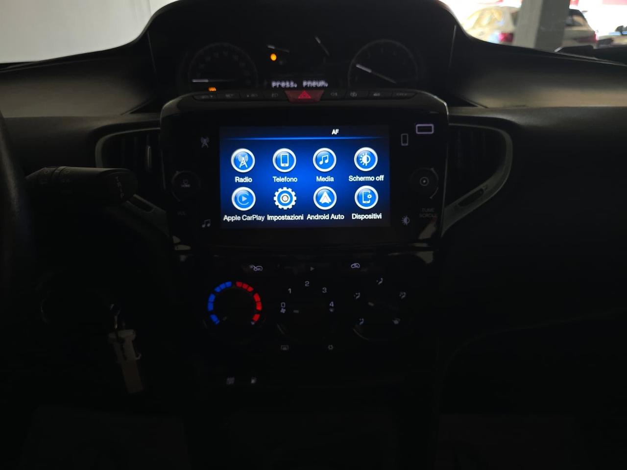 Lancia Ypsilon 1.2 69 CV 5 porte GPL Gold