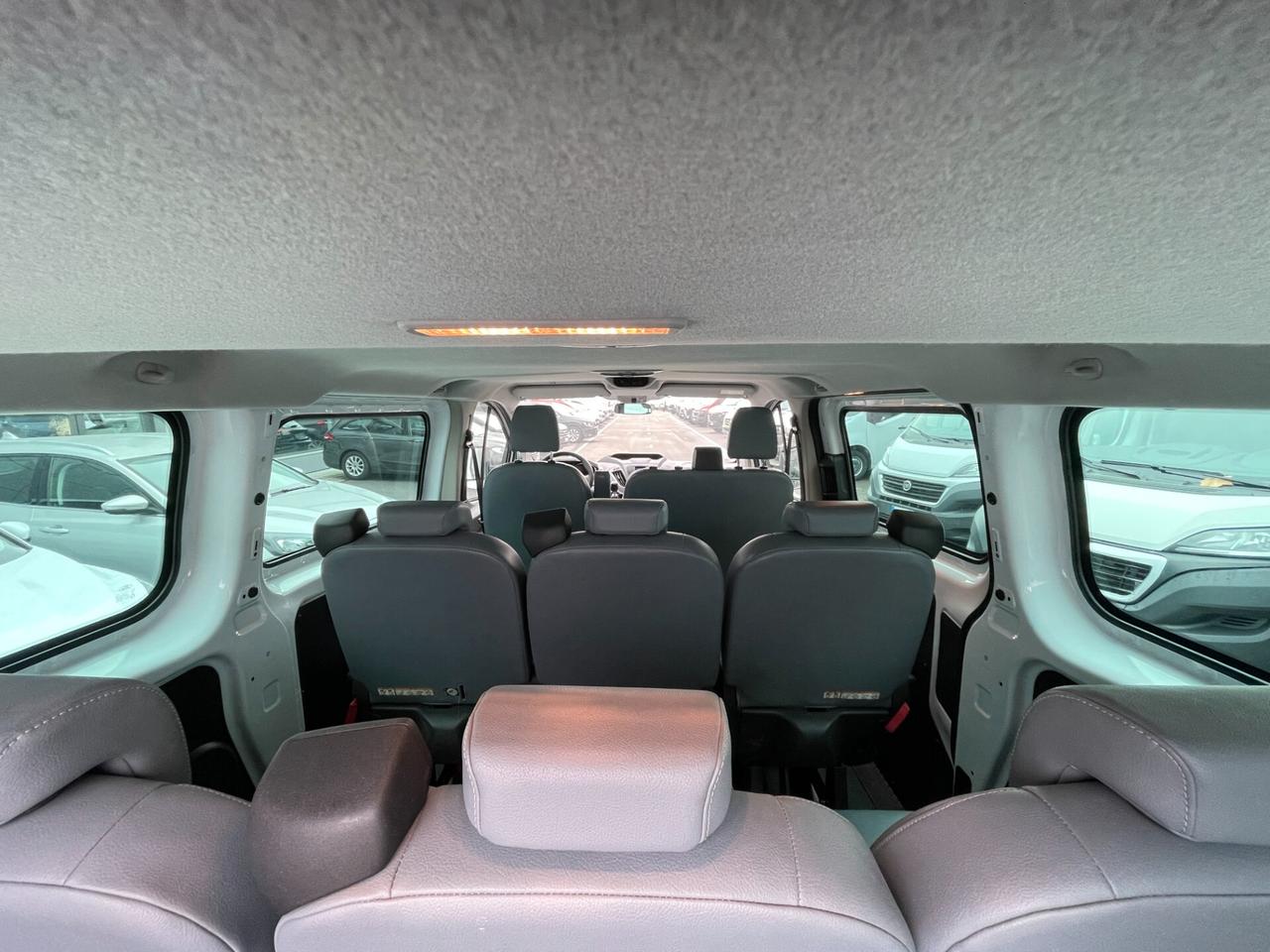 Ford Tourneo Custom Transit 270 E5 2.2 tdci 125cv Trend L1H1