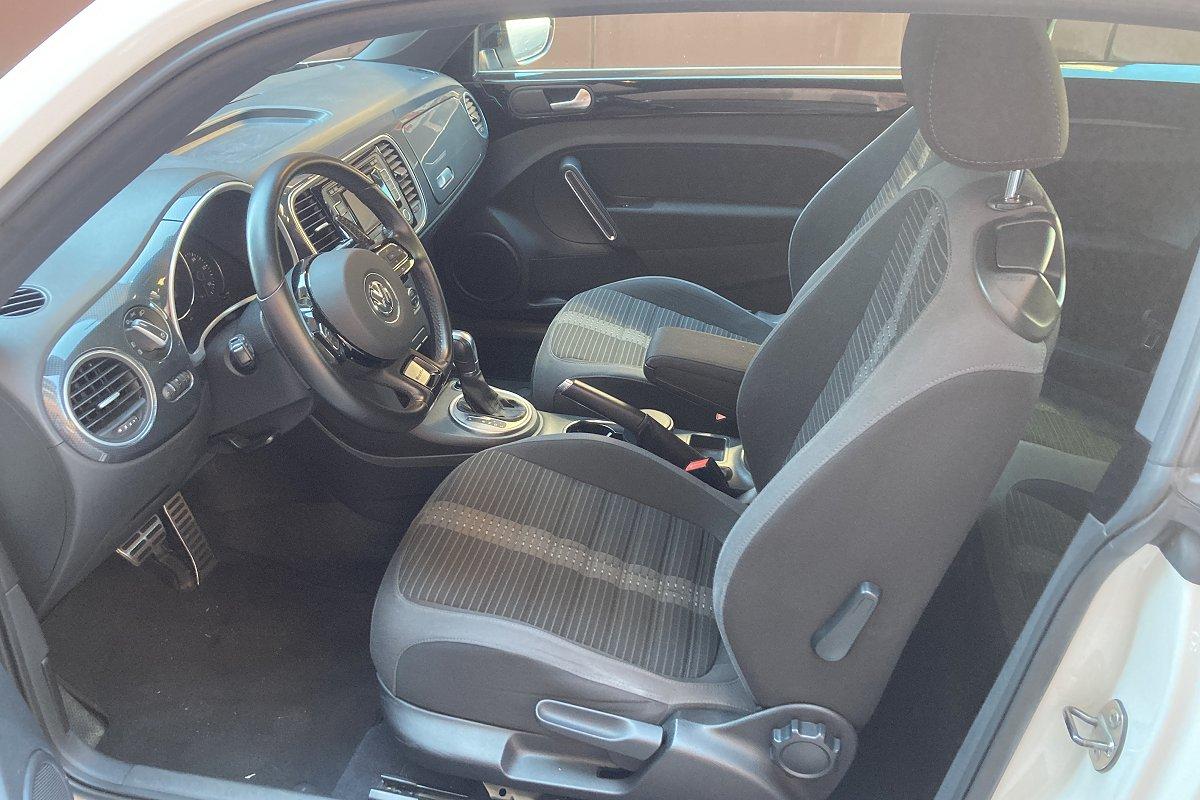 VOLKSWAGEN Maggiolino 2.0 TSI DSG Sport