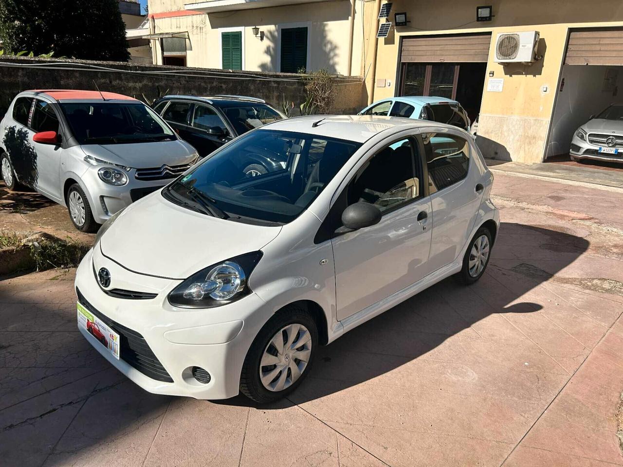 TOYOTA AYGO 1.0 68CV 2014 EURO 5 FULL BENZINA