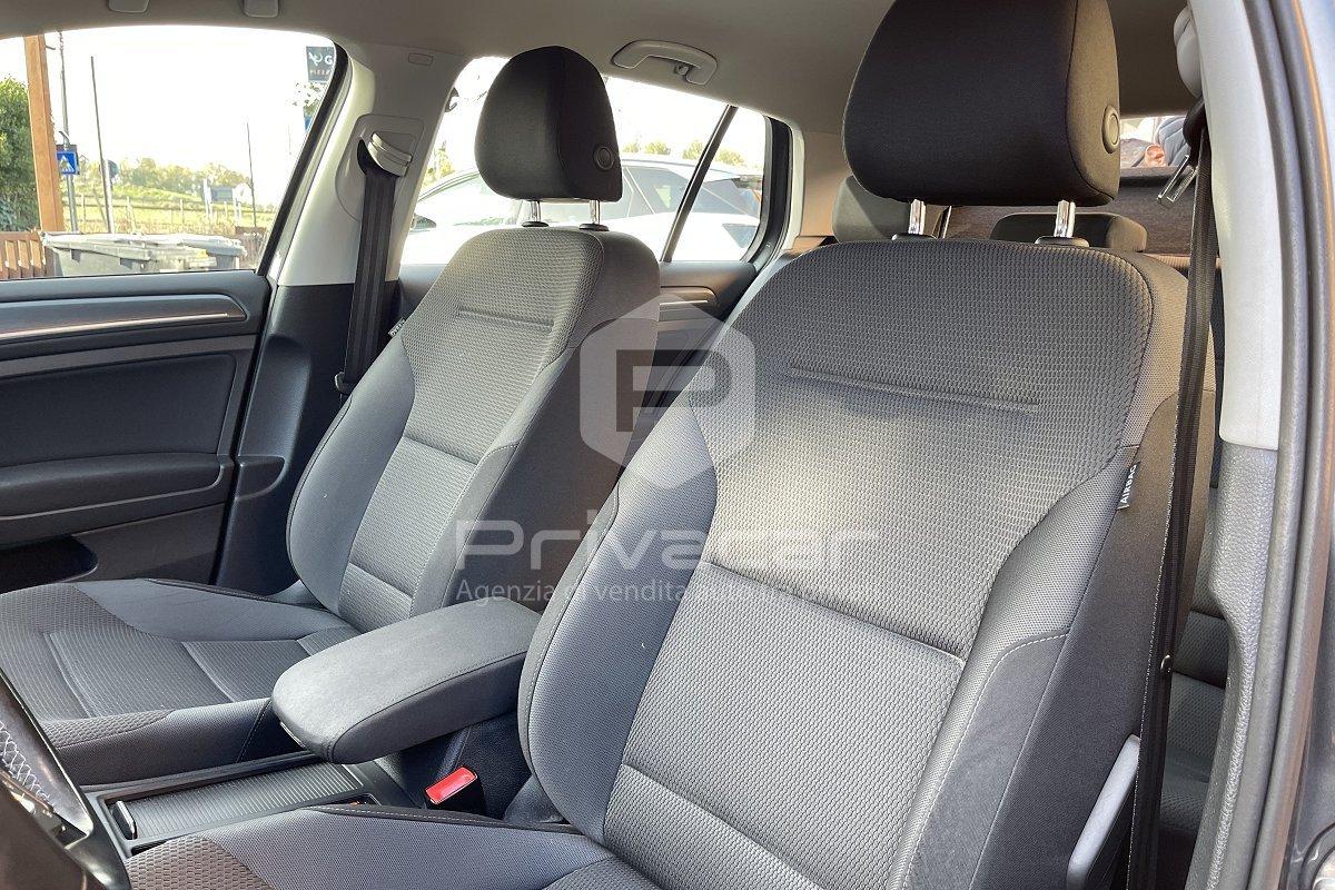 VOLKSWAGEN e-Golf 136 CV