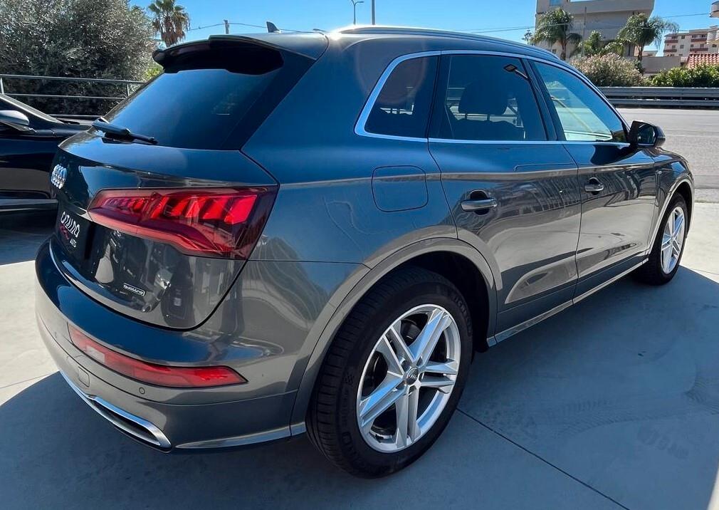 Audi Q5 40 TDI quattro S tronic line plus