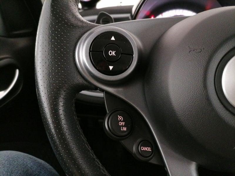 smart forfour 0.9 t JBL 90cv twinamic
