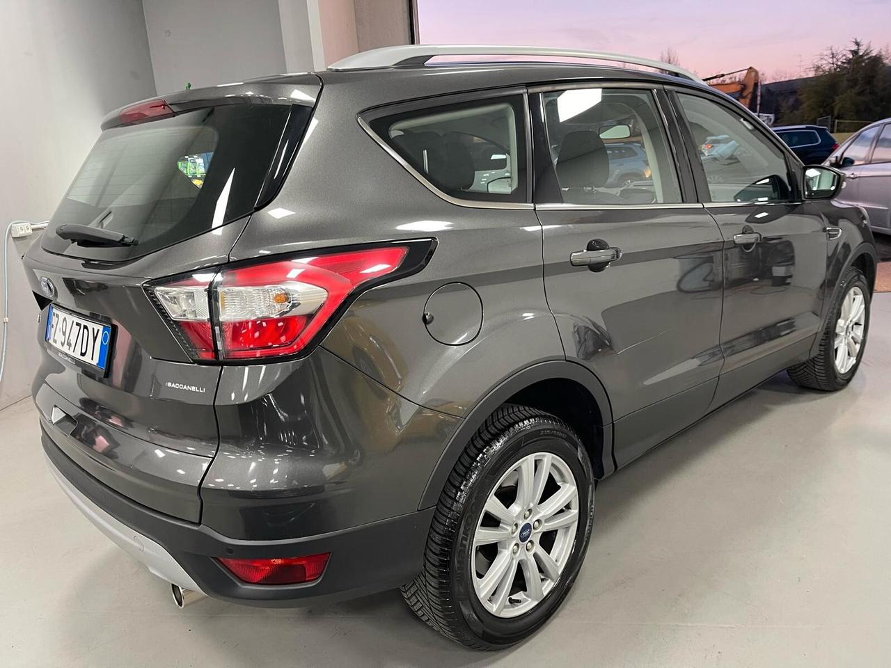 Ford Kuga 2.0 TDCI 120 CV S&S 2WD ST-Line