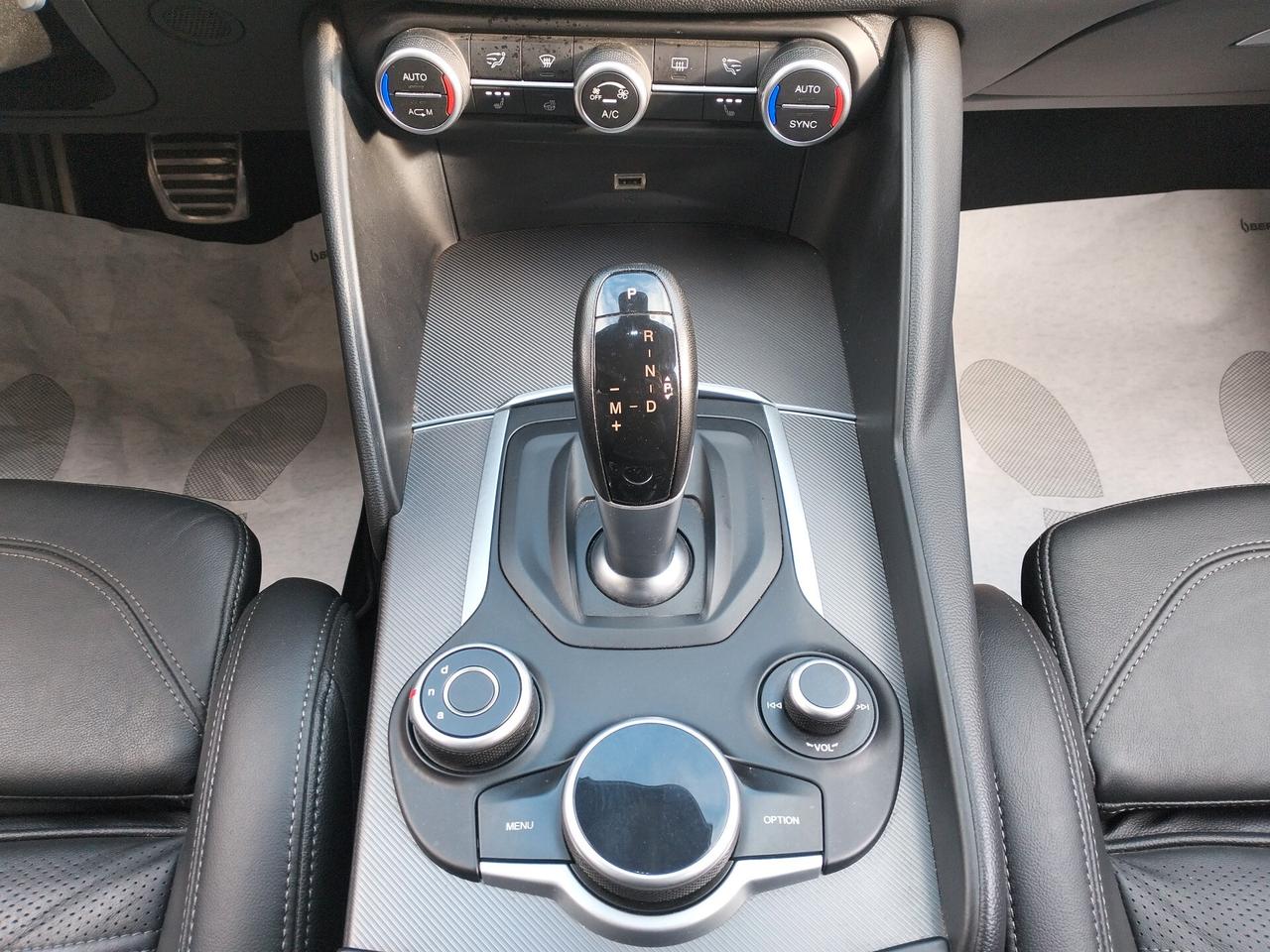 Alfa Romeo Giulia 2018 2.2 t Veloce Q4 210cv awd auto *IVA ESPOSTA*