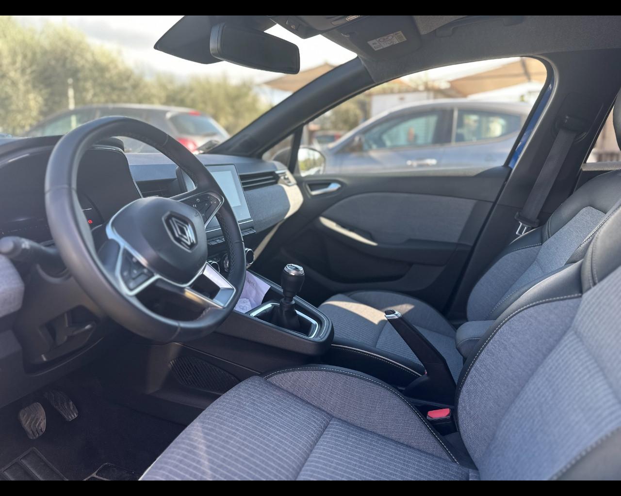 RENAULT Clio V 2023 - Clio 1.0 tce Techno 90cv