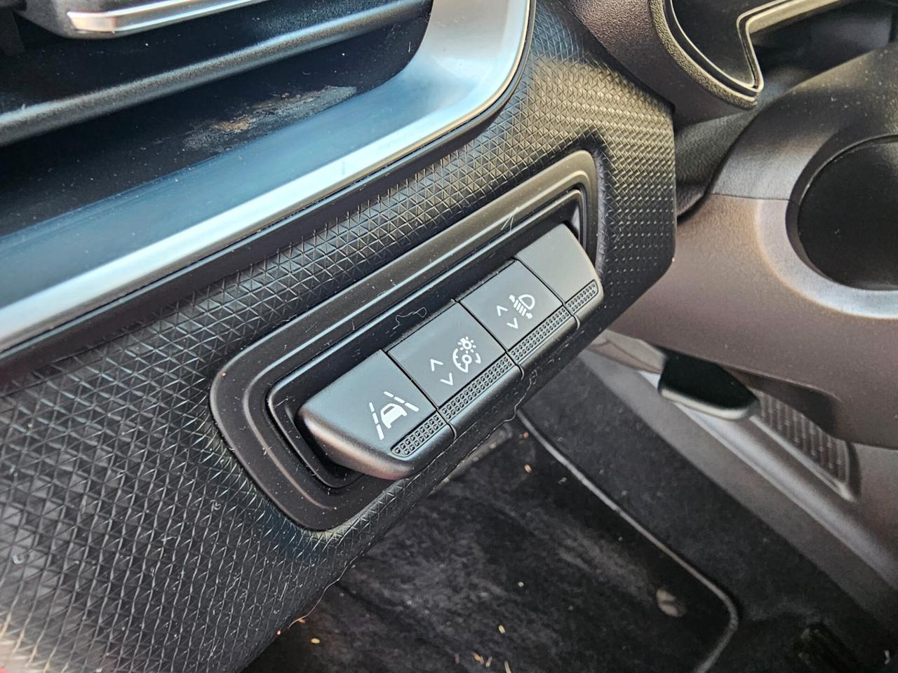 Renault Clio Full Hybrid E-Tech 140 CV 5 porte Intens