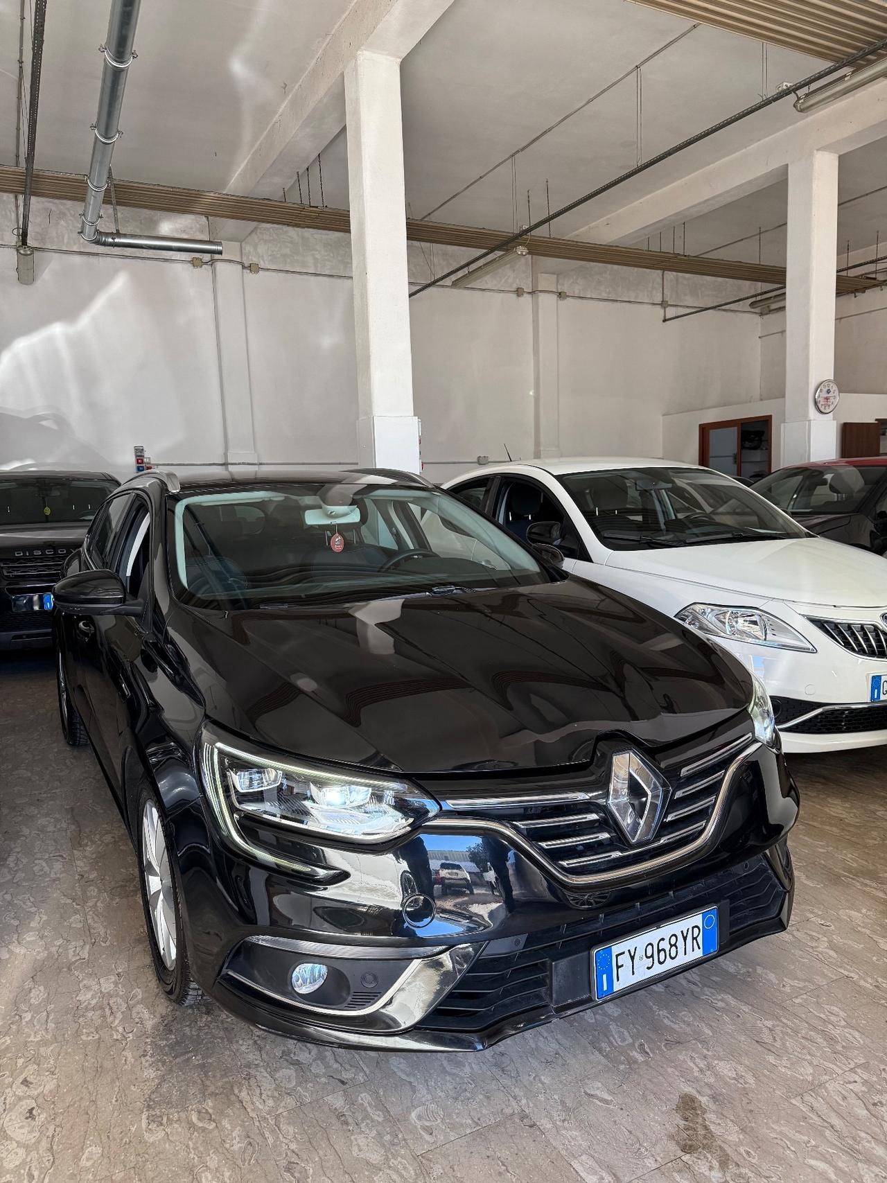 Renault Megane Mégane Sporter Blue dCi 115 CV EDC Business