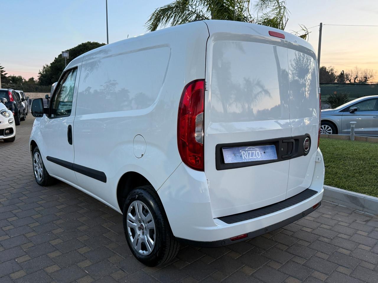 Fiat Doblò 1.6 MJT 105CV Cargo Lamierato Rete Posteriore + iva