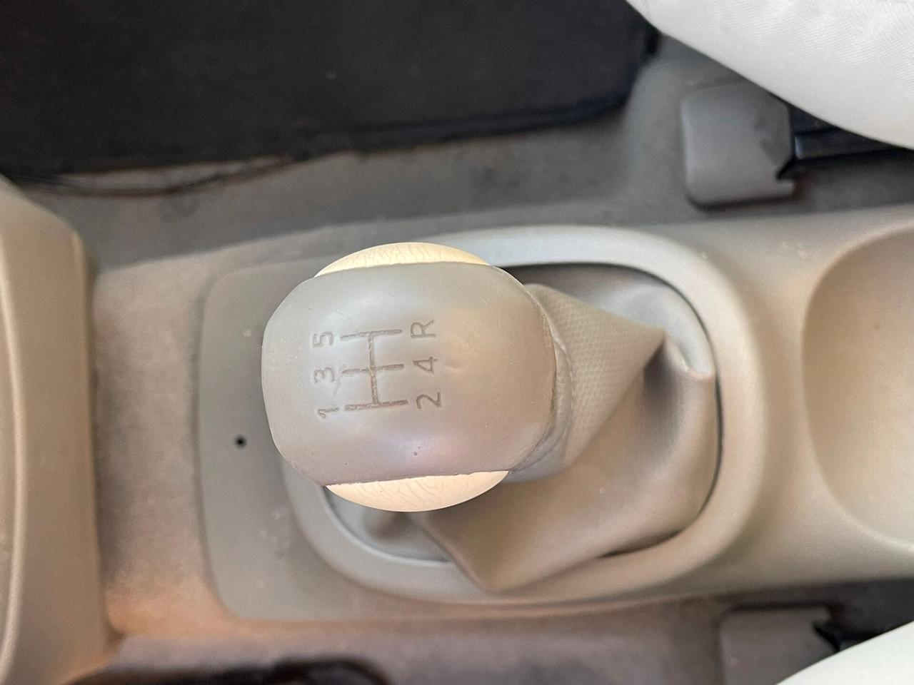 NISSAN MICRA 1.0 5PORTE VISIA 65cv