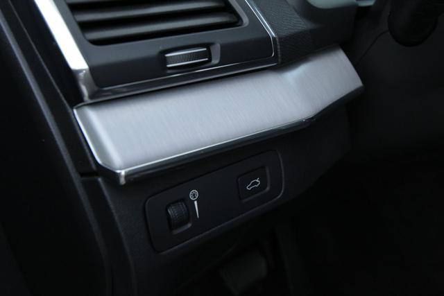 VOLVO XC90 B5 (d) AWD Pezzo Netto 7 posti Business Plus