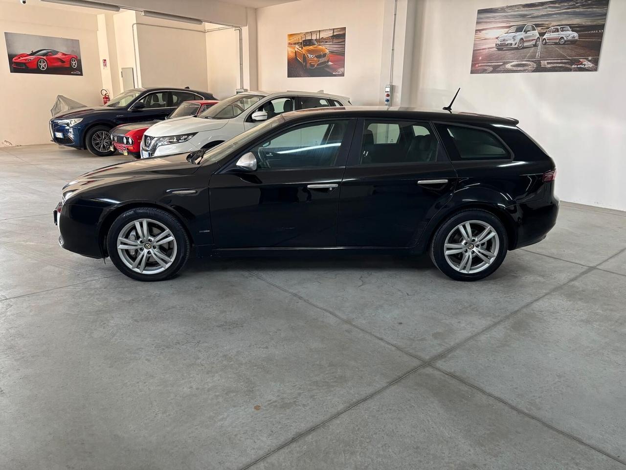 Alfa Romeo 159 2.0 JTDm Sportwagon Distinctive