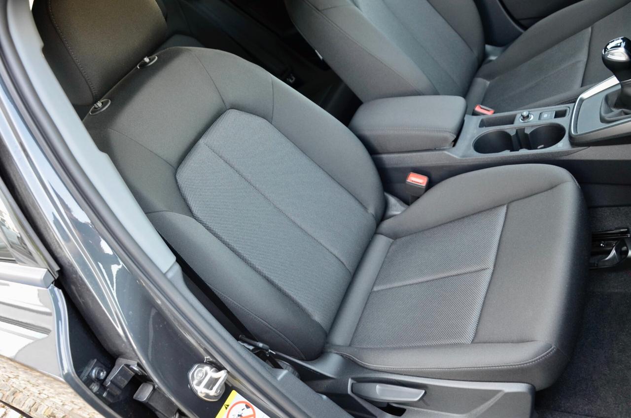 AUDI A3 SPORTBACK 35 1.5 TFSI BUSINESS 150cv MANUALE, PARI AL NUOVO, UNICOPROPRIETARIO, IVA ESPOSTA, SERVICE AUDI, UFF ITALIANA, BOLLO 6/27, PERMUTE