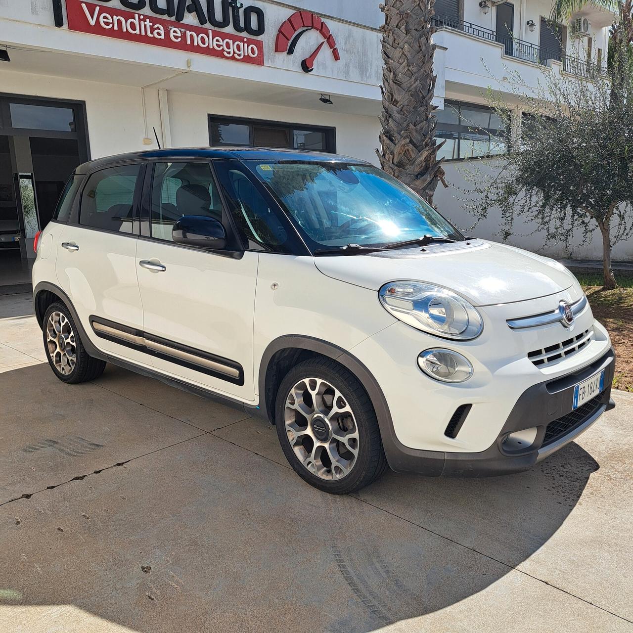 Fiat 500L 1.6 Multijet 105 CV Trekking