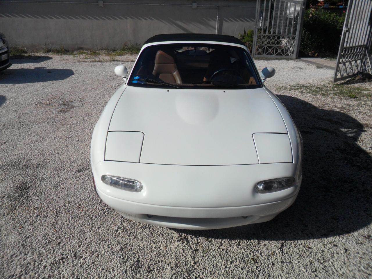 Mazda MX-5 1.6i 16V cat CABRIO