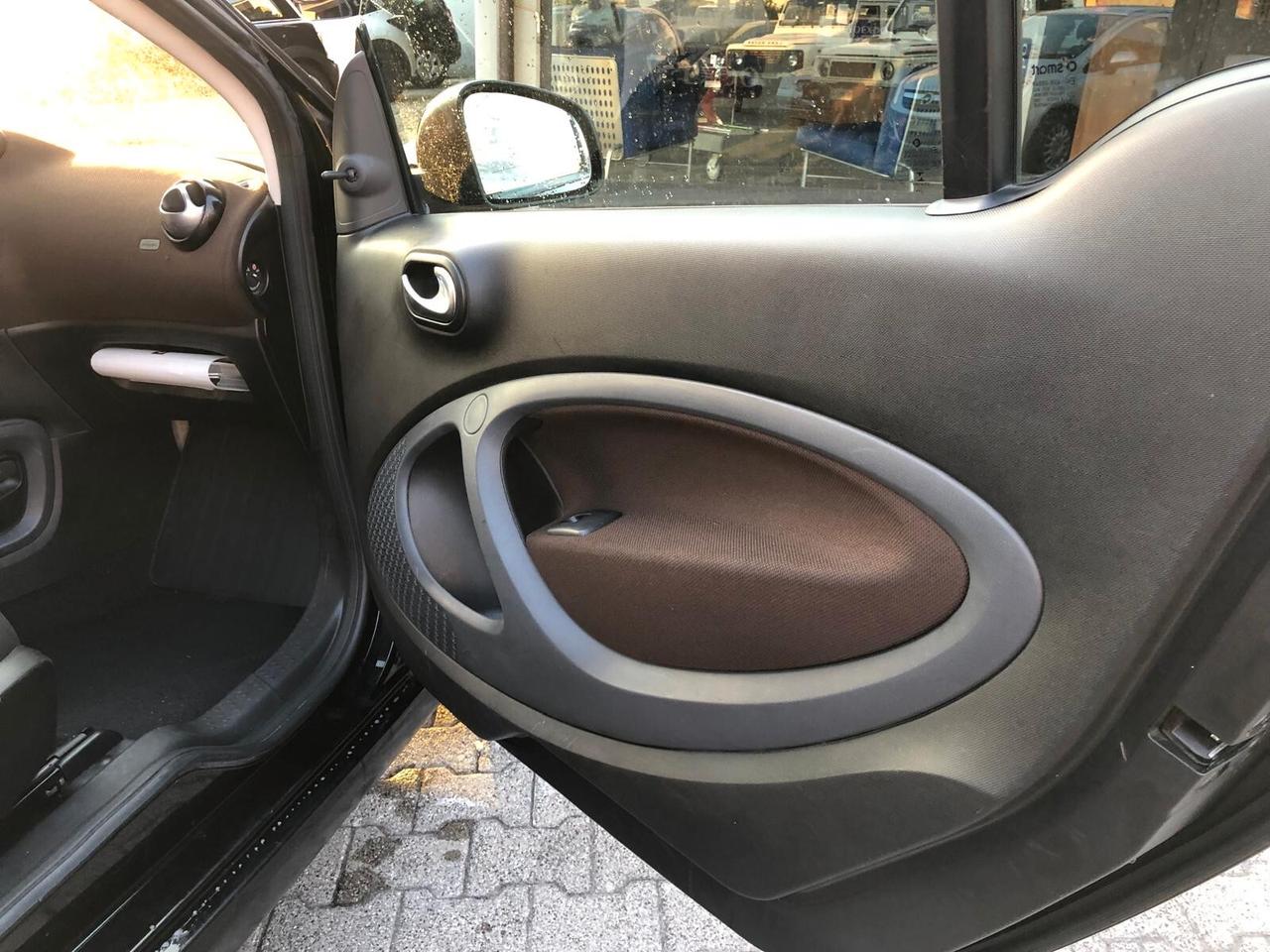 Smart ForTwo 70 1.0 twinamic Perfect GARANZIA EUROPEA DELLA CONFORMGEST COMPLETA 12 MESI ESTENDIBILE FINO A 60 MESI!!!