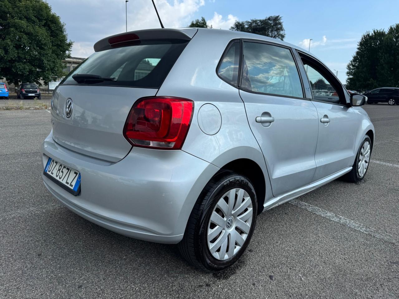 Volkswagen Polo 1.2 catena nuova idonea ai neopatentati