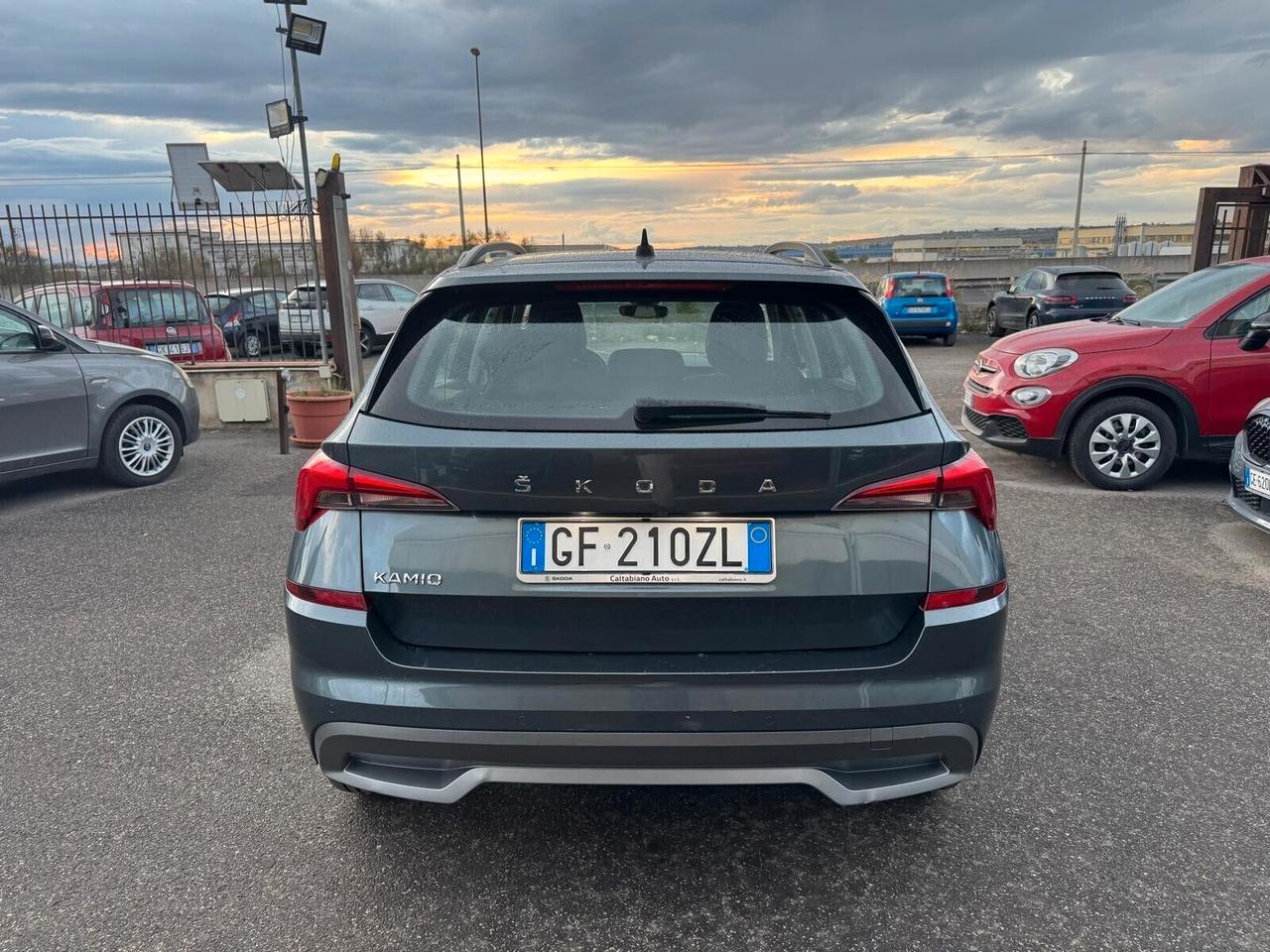 Skoda Kamiq 1.6 TDI SCR DSG Dark Shade IVA DEDUCIBILE