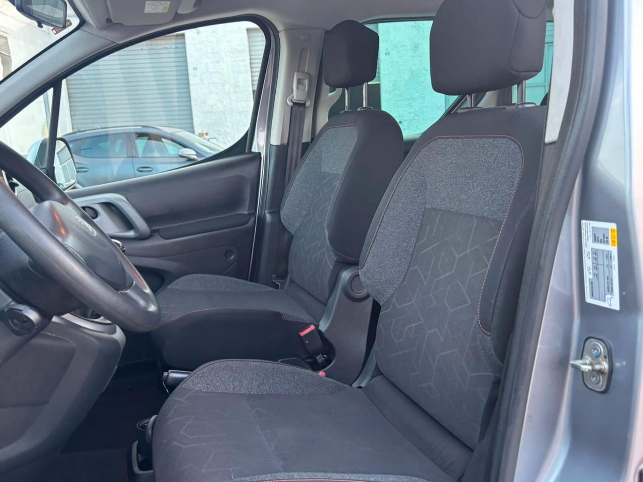 Peugeot Partner Tepee BlueHDi 100 Active