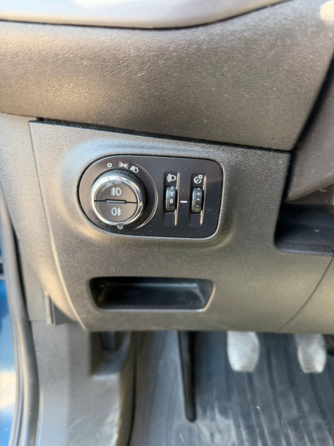 Opel Corsa 1.2 5 porte Edition