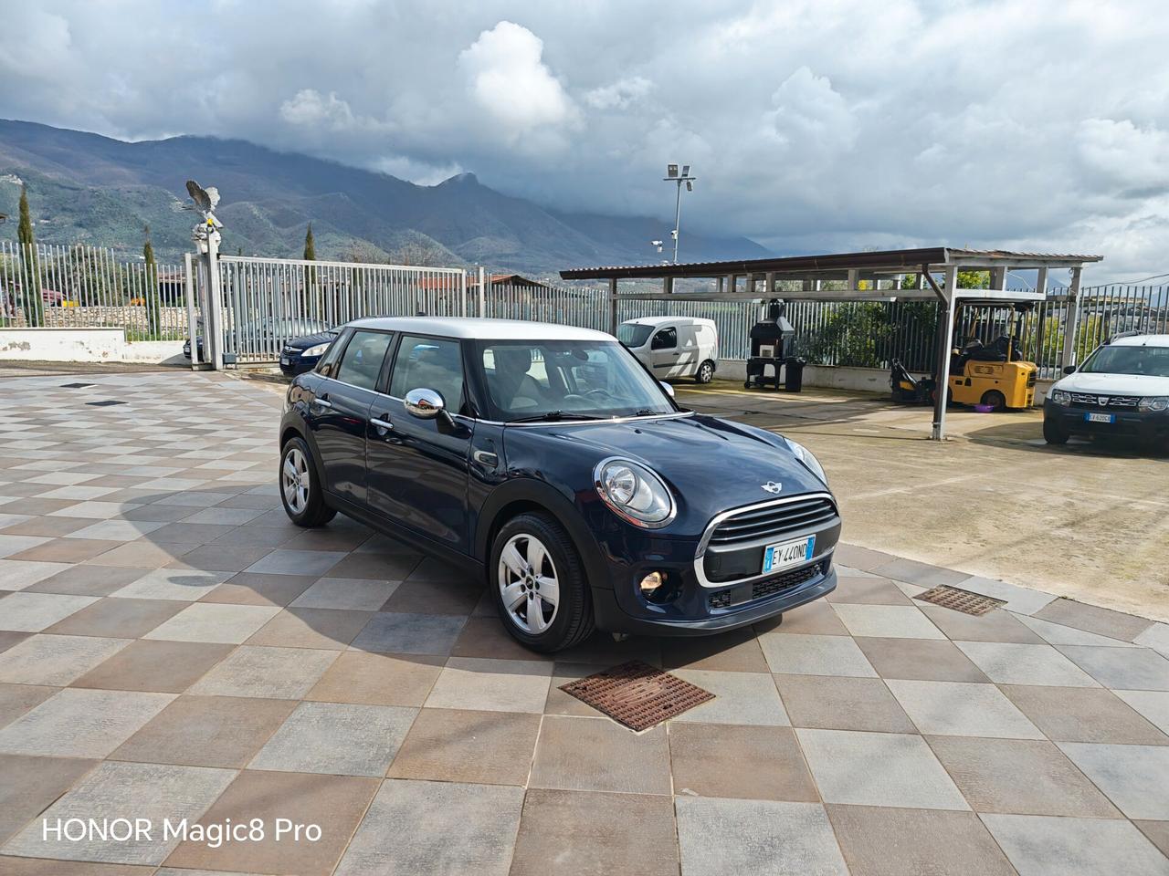 Mini 1.5 Cooper D Business XL 5 porte