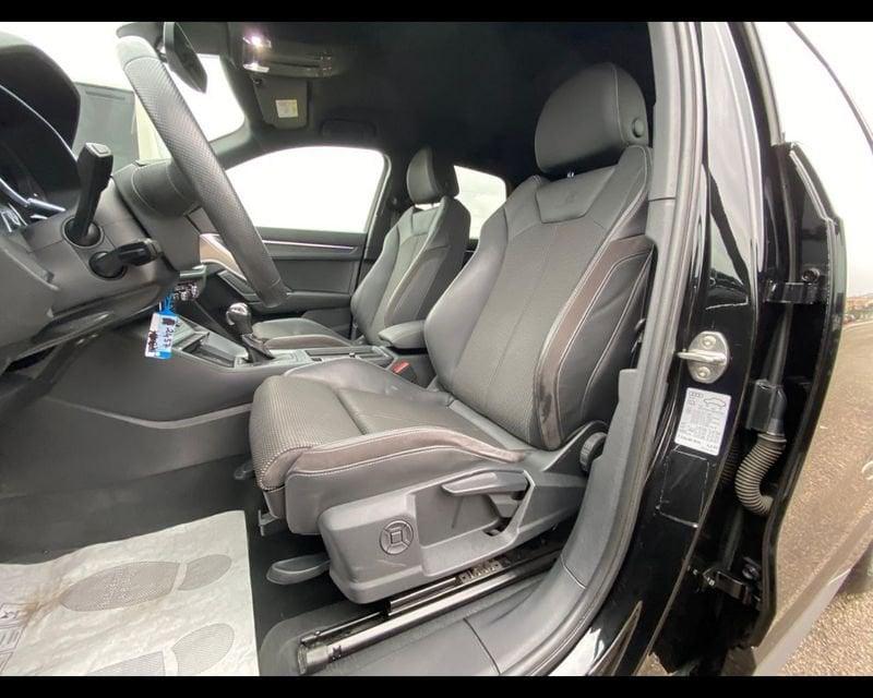 Audi Q3 II 2018 35 2.0 tdi S line edition s-tronic