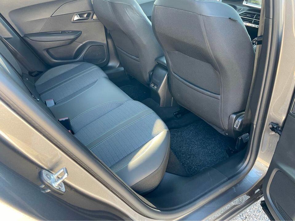 Peugeot 2008 BlueHDi 110 S&S Allure Pack