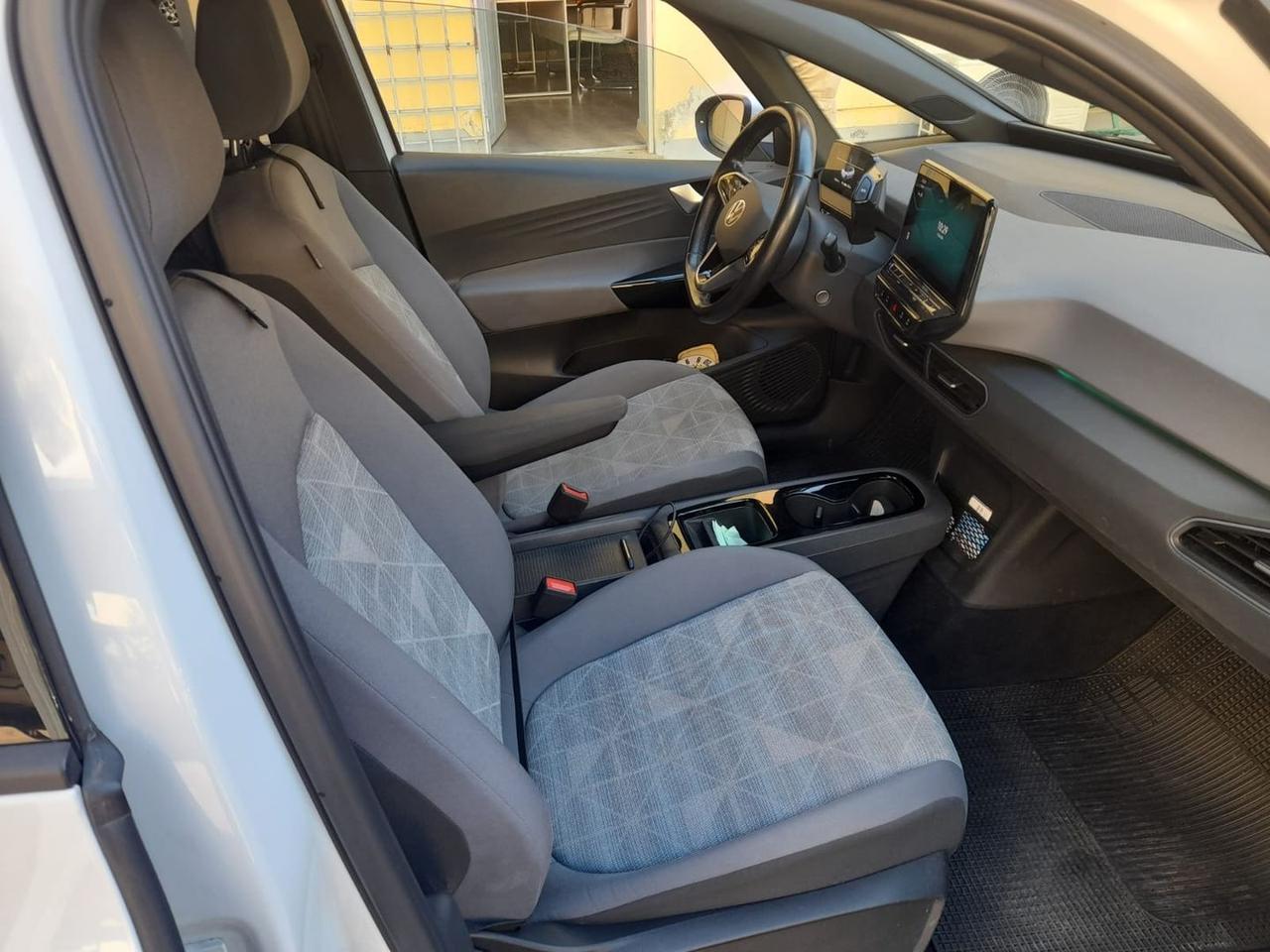 Volkswagen ID.3 Life pro performance 58kwh #11267