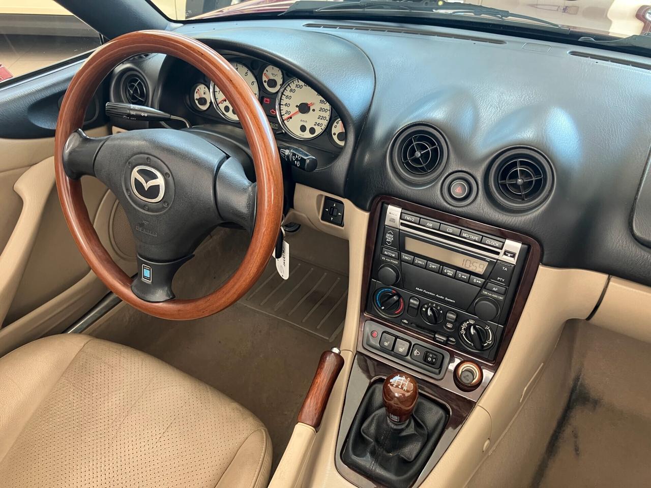 Mazda MX-5 1.8i 16V Edition ROMA, SOLO 95000KM