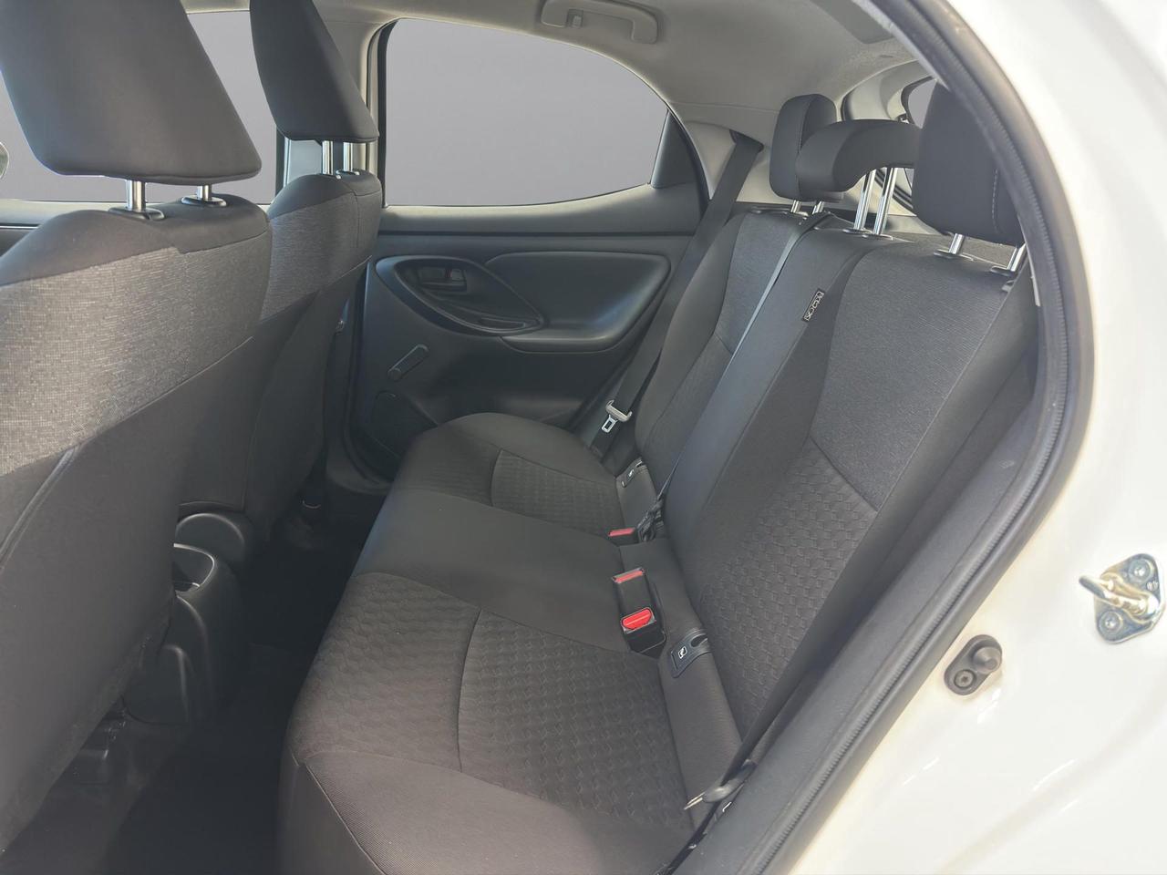 Toyota Yaris 1.0 Active