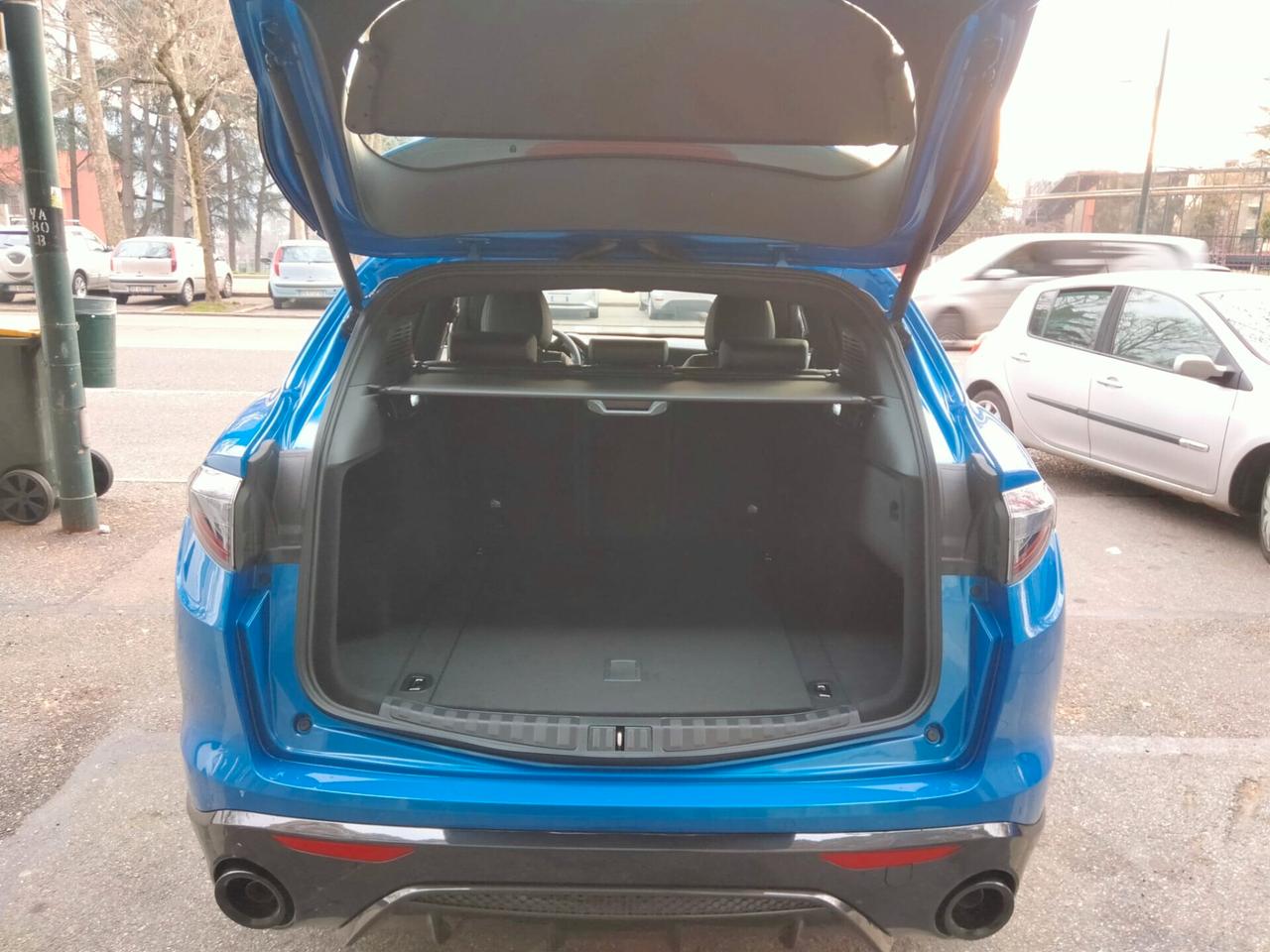 Alfa Romeo Stelvio 2.2 Turbodiesel 210 CV AT8 Q4 Veloce