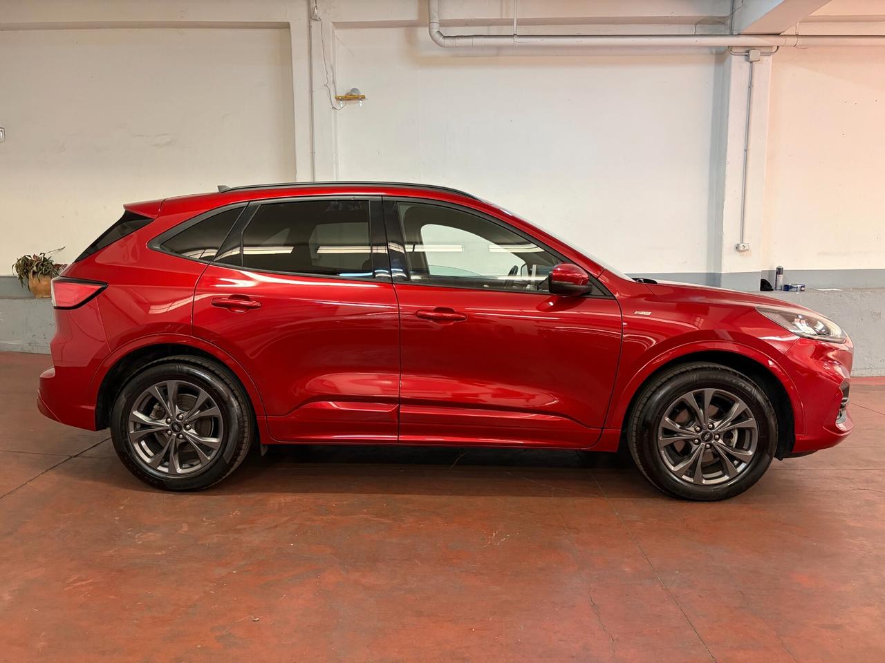 Ford Kuga 2.5 190cv GANCIO TRAINO Full Hybrid AWD ST-Line