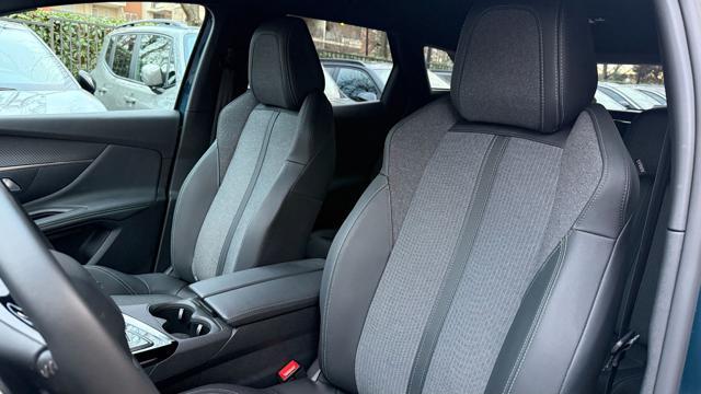 PEUGEOT 3008 HYBRID 180 e-EAT8 ALLURE PACK*24M.G.*