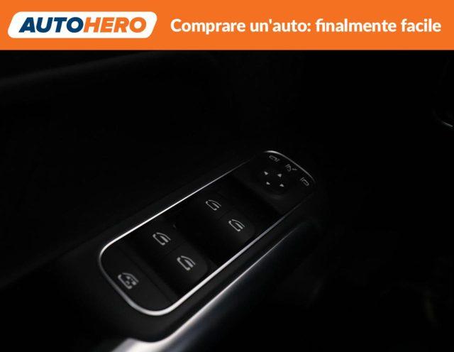 MERCEDES-BENZ B 180 Automatic Premium