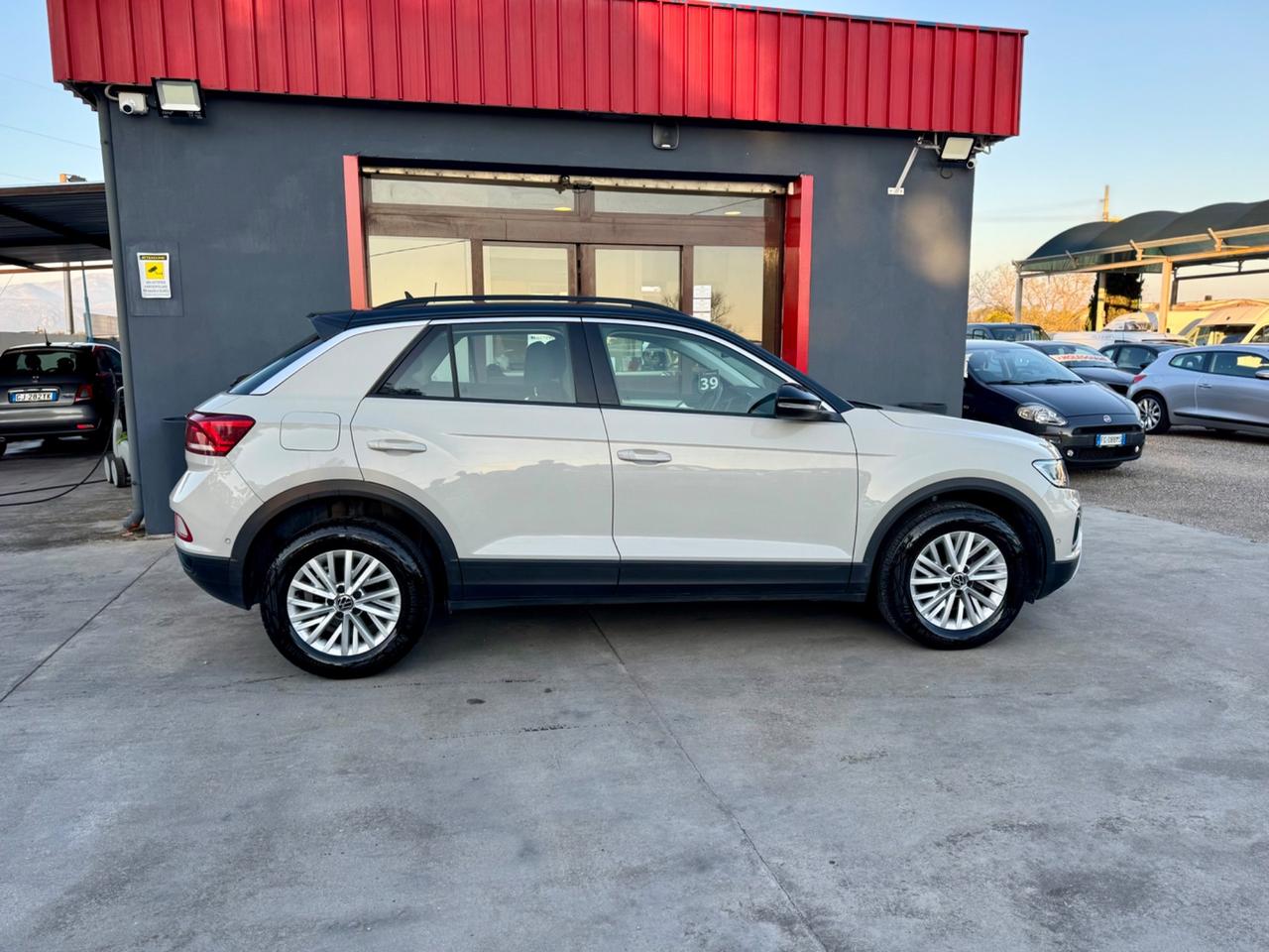 Volkswagen T-Roc 1.0 TSI Aziendale Italia